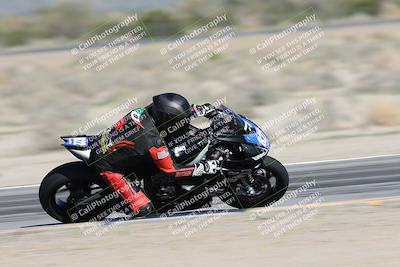 media/Jan-15-2026-Racers Edge (Thu) [[dfebeb70ab]]/2-A Group/Session 3 (Turn 15 Inside Pans)/